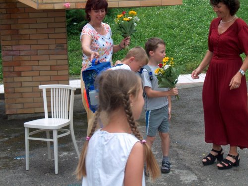 Loučení prváčků s mateřskou školkou - 27.6.2006